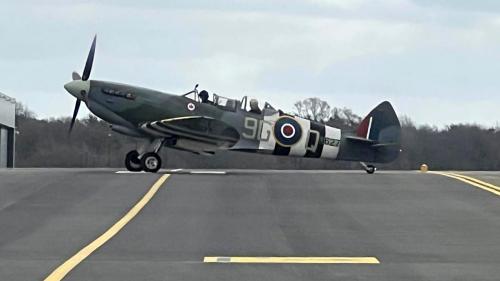 Spitfire MJ627 waiting for ATC clearance to depart