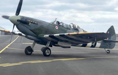 Spitfire MJ627 waiting for ATC clearance to depart