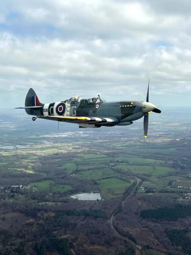 Spitfire MJ627 from Piper PA-32R 'Saratoga'