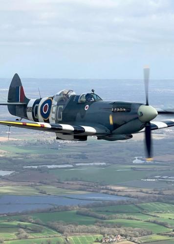 Spitfire MJ627 from Piper PA-32R 'Saratoga'